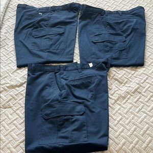 Cintas Men's Navy Cargo Pants. (Bundle of 4) Size 42x32